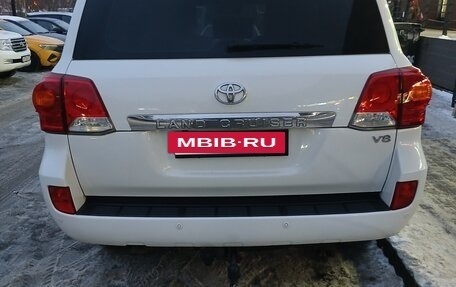 Toyota Land Cruiser 200, 2013 год, 3 800 000 рублей, 4 фотография