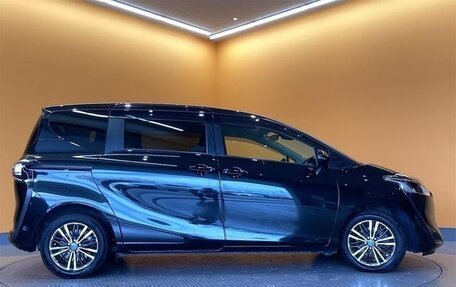 Toyota Sienta II, 2021 год, 1 187 000 рублей, 3 фотография