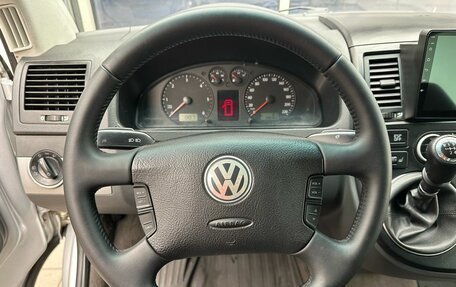 Volkswagen Multivan T5, 2008 год, 1 890 000 рублей, 12 фотография