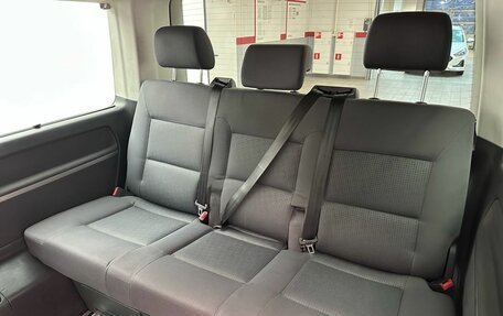 Volkswagen Multivan T5, 2008 год, 1 890 000 рублей, 15 фотография