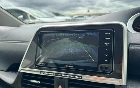 Toyota Sienta II, 2021 год, 1 101 000 рублей, 30 фотография