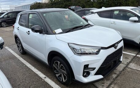 Toyota Raize I, 2022 год, 1 675 000 рублей, 2 фотография