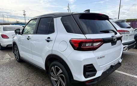 Toyota Raize I, 2022 год, 1 675 000 рублей, 3 фотография