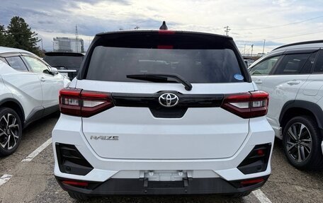 Toyota Raize I, 2022 год, 1 675 000 рублей, 12 фотография