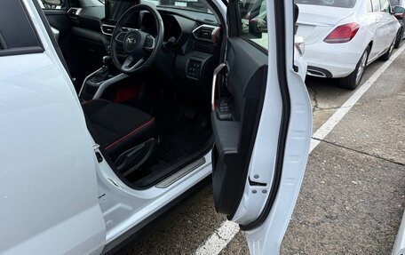 Toyota Raize I, 2022 год, 1 675 000 рублей, 40 фотография