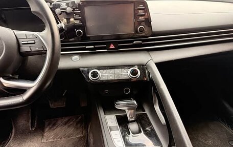 Hyundai Elantra, 2021 год, 1 115 978 рублей, 8 фотография