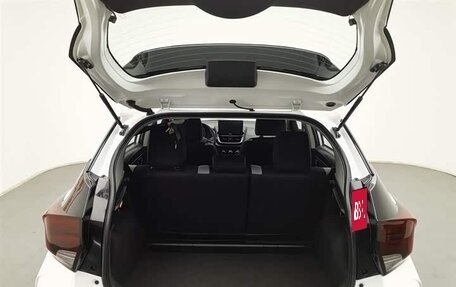 Toyota Yaris XP150 рестайлинг, 2022 год, 1 100 153 рублей, 13 фотография