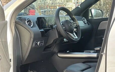 Mercedes-Benz GLA, 2022 год, 2 300 444 рублей, 9 фотография