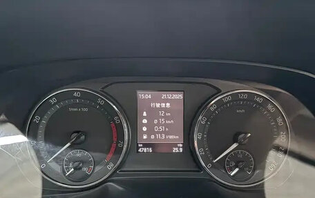 Skoda Superb III рестайлинг, 2022 год, 2 200 000 рублей, 12 фотография