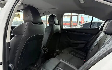 Skoda Superb III рестайлинг, 2022 год, 2 200 000 рублей, 15 фотография