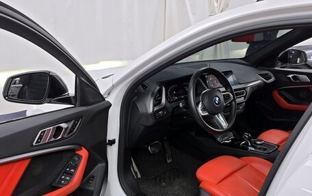 BMW 1 серия, 2021 год, 2 580 000 рублей, 11 фотография