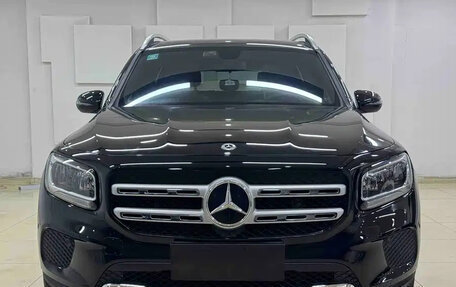 Mercedes-Benz GLB, 2022 год, 1 819 000 рублей, 2 фотография