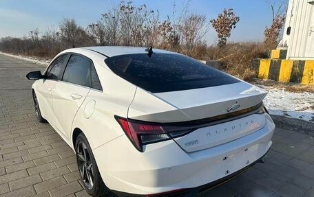 Hyundai Elantra, 2021 год, 1 470 000 рублей, 4 фотография