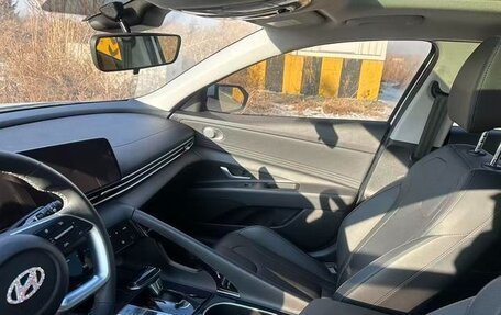 Hyundai Elantra, 2021 год, 1 470 000 рублей, 7 фотография