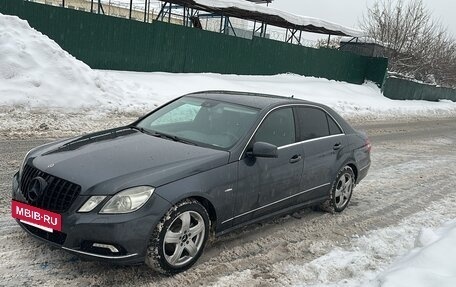 Mercedes-Benz E-Класс, 2010 год, 1 000 000 рублей, 5 фотография