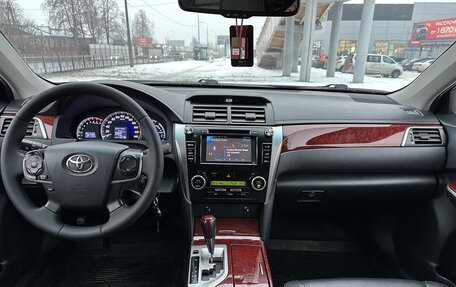 Toyota Camry, 2011 год, 1 550 000 рублей, 25 фотография