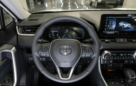 Toyota RAV4, 2025 год, 4 250 000 рублей, 11 фотография