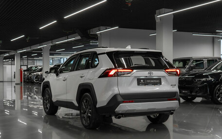 Toyota RAV4, 2025 год, 4 250 000 рублей, 5 фотография