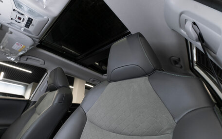 Toyota RAV4, 2025 год, 4 250 000 рублей, 10 фотография