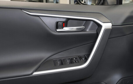 Toyota RAV4, 2025 год, 4 250 000 рублей, 21 фотография