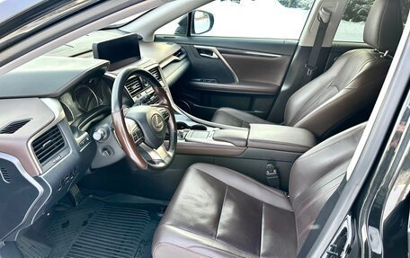 Lexus RX IV рестайлинг, 2019 год, 5 250 000 рублей, 10 фотография