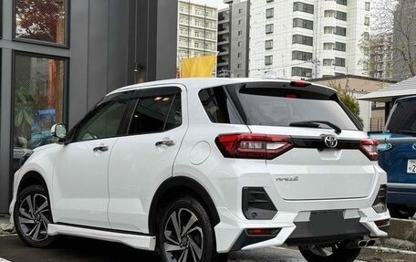 Toyota Raize I, 2022 год, 1 212 000 рублей, 6 фотография