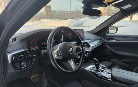 BMW 5 серия, 2021 год, 6 750 000 рублей, 13 фотография