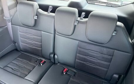 Honda Stepwgn, 2022 год, 2 318 000 рублей, 22 фотография