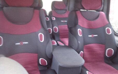 Opel Vivaro A рестайлинг, 2004 год, 1 250 000 рублей, 21 фотография