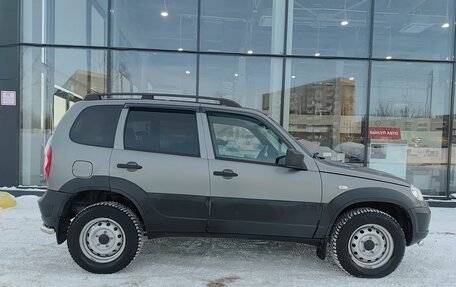 Chevrolet Niva I рестайлинг, 2019 год, 784 000 рублей, 5 фотография