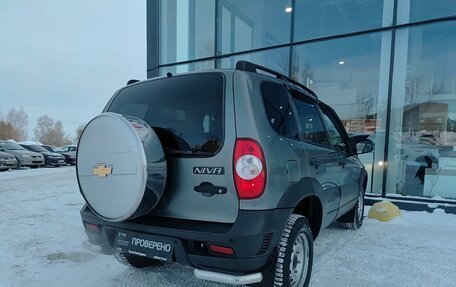 Chevrolet Niva I рестайлинг, 2019 год, 784 000 рублей, 6 фотография