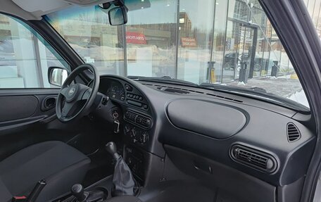 Chevrolet Niva I рестайлинг, 2019 год, 784 000 рублей, 13 фотография