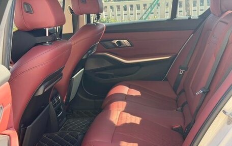 BMW 3 серия, 2022 год, 2 800 000 рублей, 10 фотография