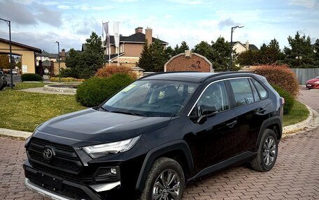 Toyota RAV4, 2025 год, 4 049 000 рублей, 2 фотография