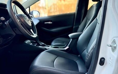 Toyota Corolla, 2022 год, 1 380 000 рублей, 9 фотография