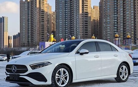 Mercedes-Benz A-Класс, 2023 год, 2 530 444 рублей, 4 фотография