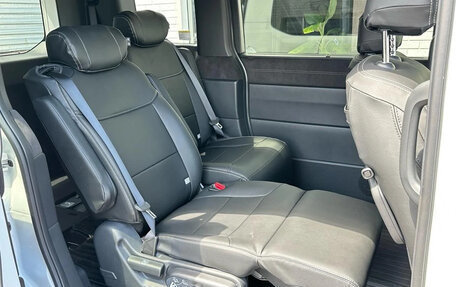 Honda Stepwgn, 2022 год, 2 470 000 рублей, 22 фотография