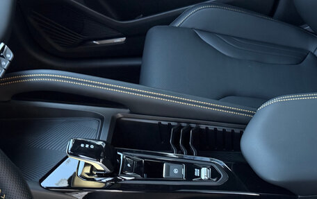 Geely Coolray I, 2025 год, 1 800 000 рублей, 9 фотография