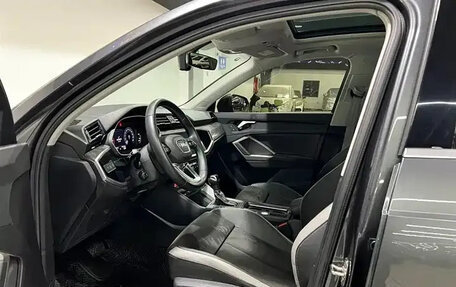 Audi Q3, 2021 год, 2 600 009 рублей, 8 фотография