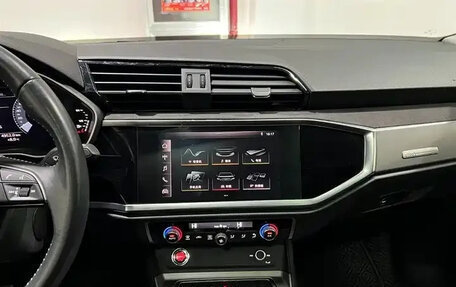 Audi Q3, 2021 год, 2 600 009 рублей, 14 фотография