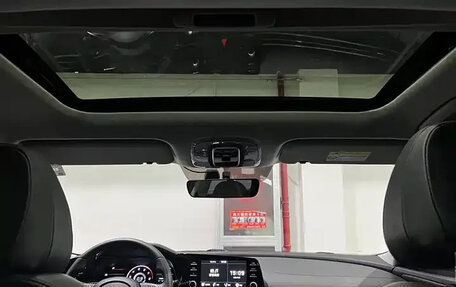 Hyundai Elantra, 2022 год, 1 600 009 рублей, 12 фотография