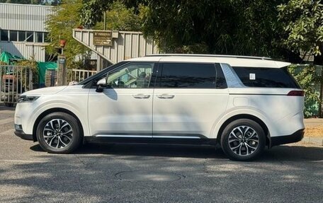 KIA Carnival, 2026 год, 5 645 000 рублей, 2 фотография