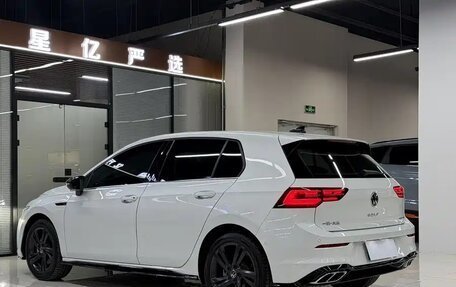 Volkswagen Golf VIII, 2023 год, 1 790 444 рублей, 4 фотография