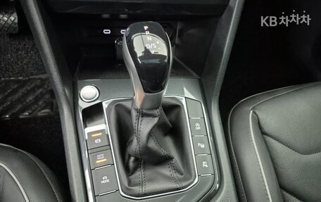 Volkswagen Tiguan II, 2023 год, 4 000 000 рублей, 8 фотография