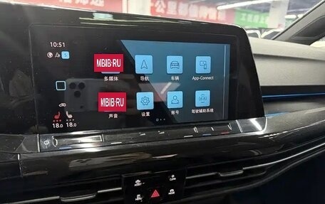 Volkswagen Golf VIII, 2023 год, 1 790 444 рублей, 19 фотография