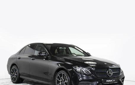 Mercedes-Benz E-Класс, 2018 год, 2 988 000 рублей, 3 фотография