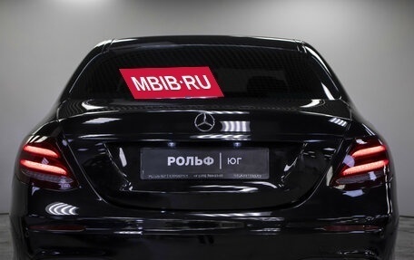 Mercedes-Benz E-Класс, 2018 год, 2 988 000 рублей, 22 фотография