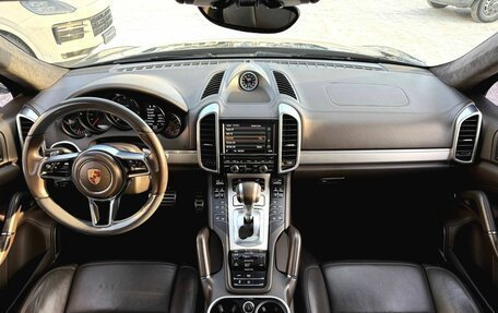 Porsche Cayenne III, 2014 год, 3 690 000 рублей, 33 фотография