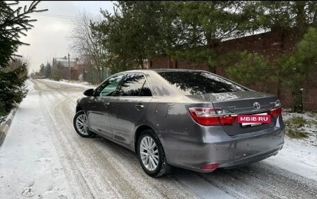 Toyota Camry, 2015 год, 2 100 000 рублей, 4 фотография