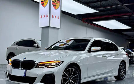 BMW 3 серия, 2022 год, 2 607 000 рублей, 1 фотография